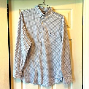 Vineyard vine long sleeve shirt
